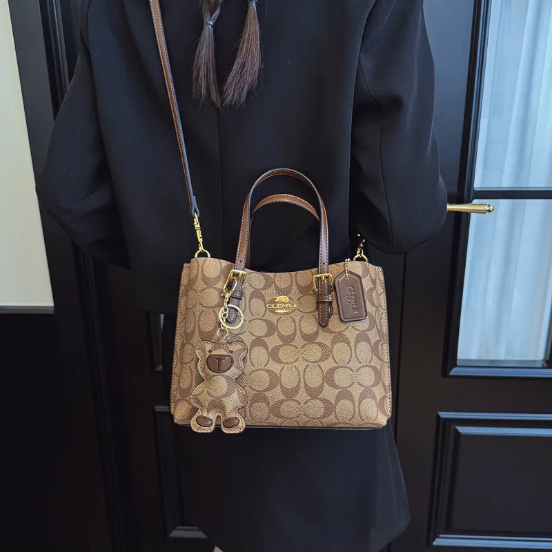 Fashionable Large Capacity Tote Bag 2025 Women's Casual Handbag Trendy Print Single Shoulder Crossbody Bag Stylish Daily Acce...